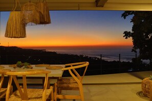 Panoramic Villa | Living area - Eco Sky Villas (Tamanique)