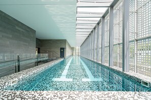 Una piscina techada