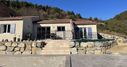 Maison indépendante située dans un quartier calme et en hauteur