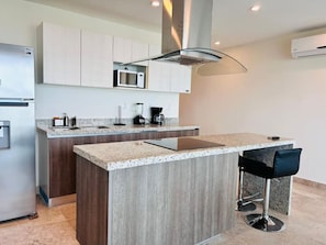 central 102 - 999 | Private kitchen - Central 102 Apartments (Mazatlán)