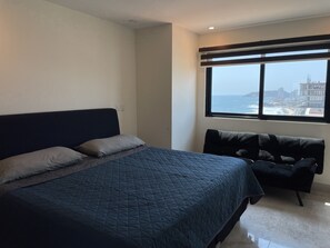 central 102 - 1901 | 2 bedrooms, free WiFi, bed sheets - Central 102 Apartments (Mazatlán)
