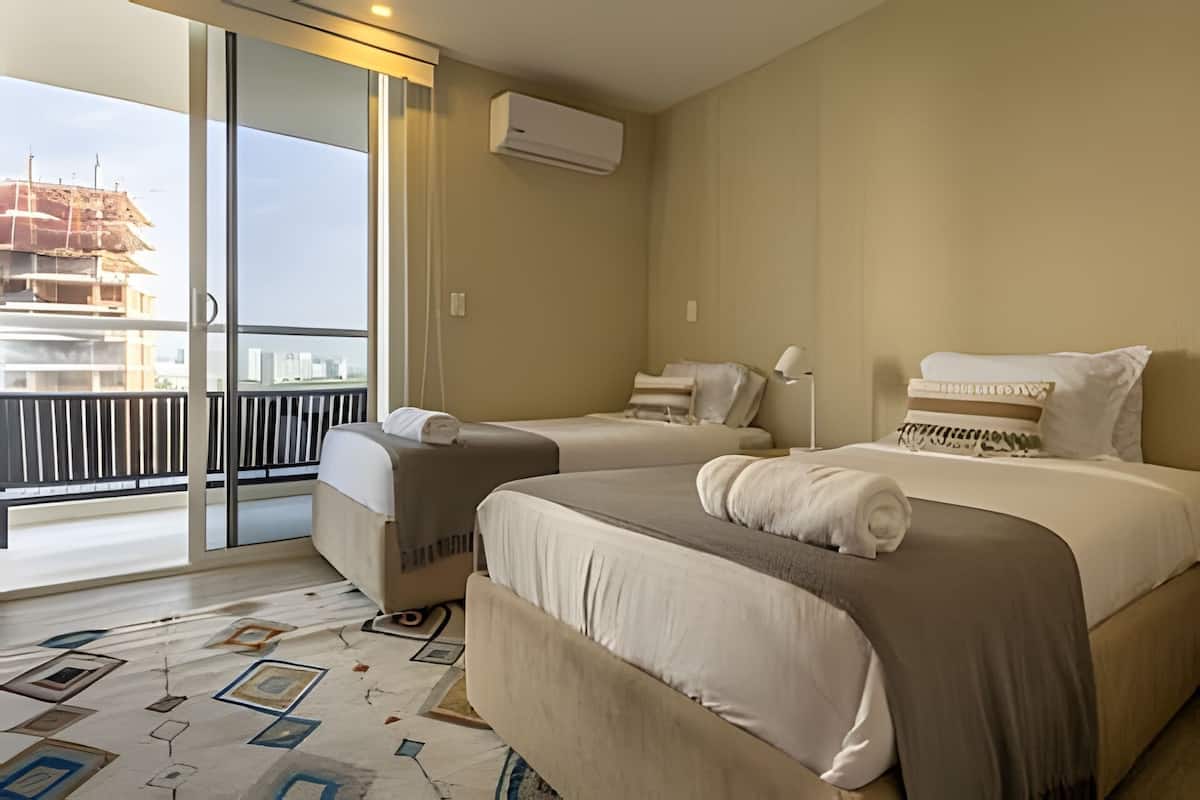 Apartment | 2 bedrooms, individually decorated, individually furnished