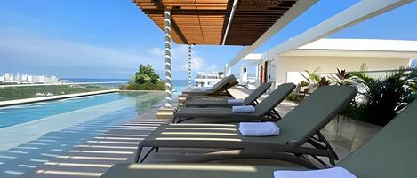 Departamento | Alberca | 3 albercas al aire libre y camas balinesas gratuitas