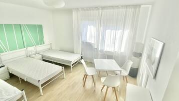 3 bedrooms, WiFi, bed sheets