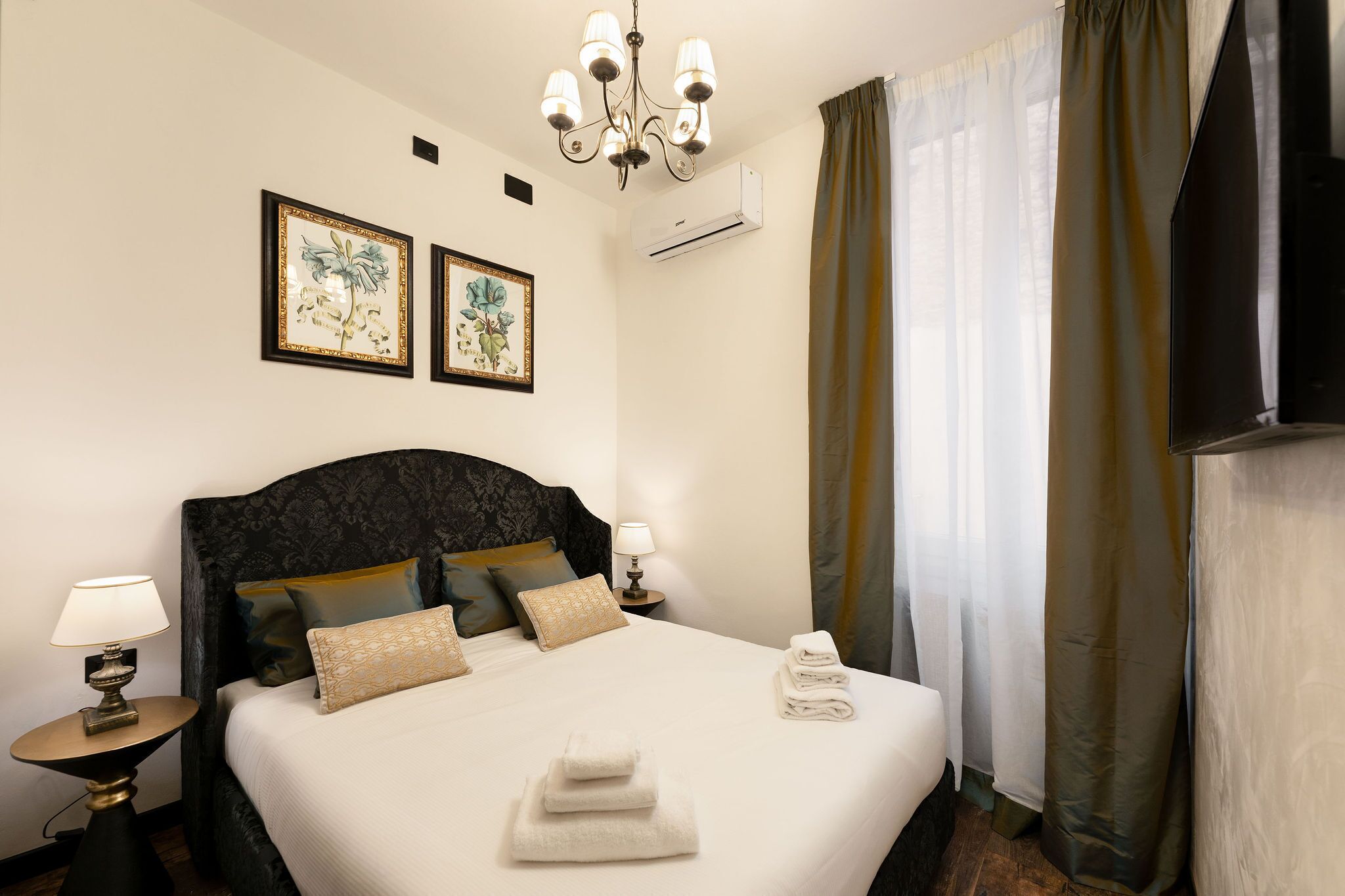 1 slaapkamer, een strijkplank/strijkijzer, gratis wifi