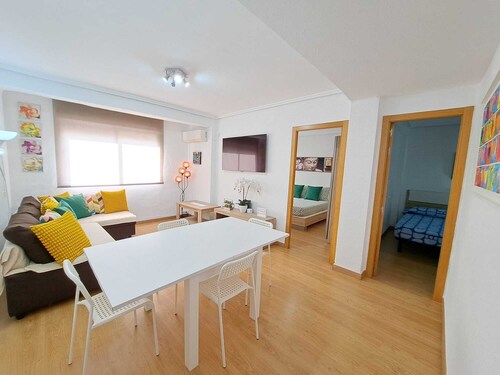 Cozy Central Apartment in Valencia + WiFi + Netflix.