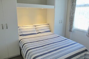 2 多间卧室、熨斗/熨衣板、旅行婴儿床、免费 WiFi