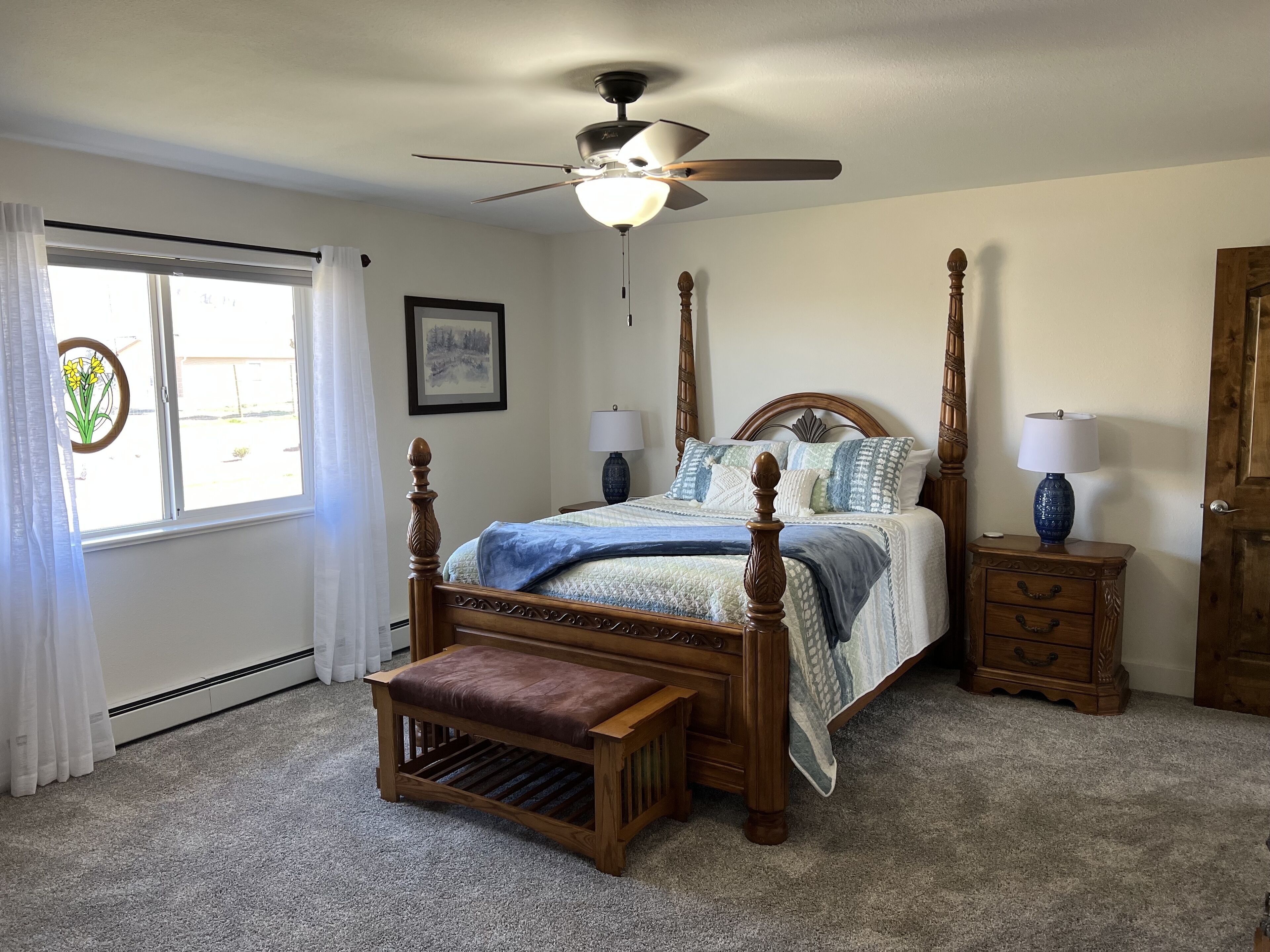 4 soverom, strykejern/-brett, reiseseng for barn og wi-fi (inkludert)