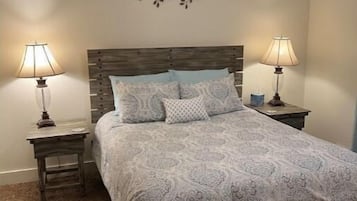 4 bedrooms, iron/ironing board, travel crib, free WiFi