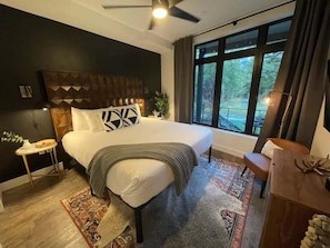 1 chambre, fer et planche à repasser, lit parapluie, Wi-Fi gratuit