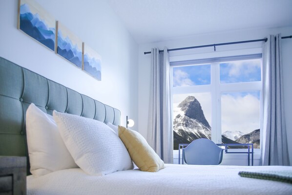 2 bedrooms, WiFi, bed sheets