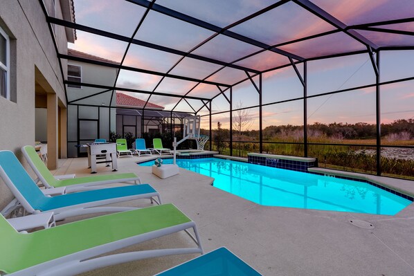 2 outdoor pools, a heated pool