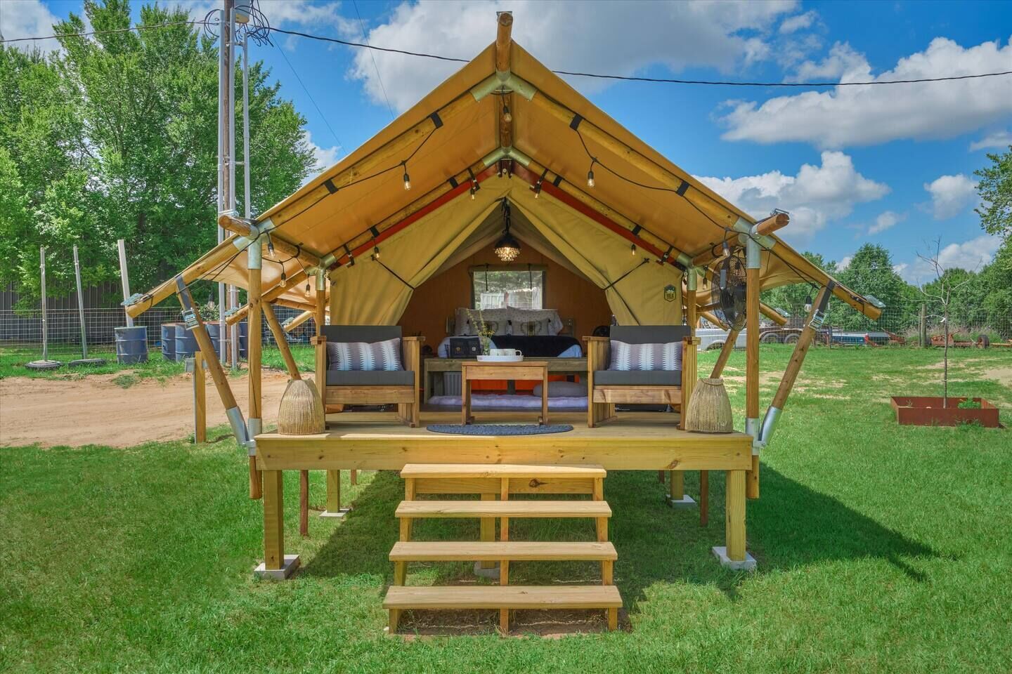 Pet-Friendly Glamping on a Honey Farm