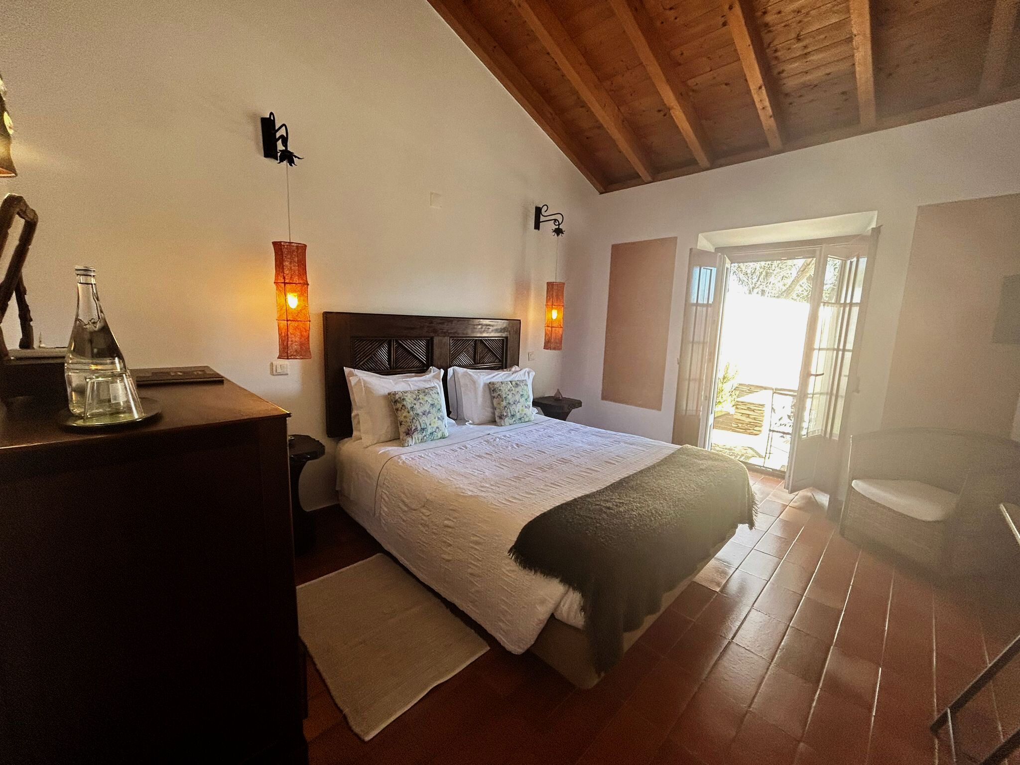 雙人房 | 免費無線上網、床單