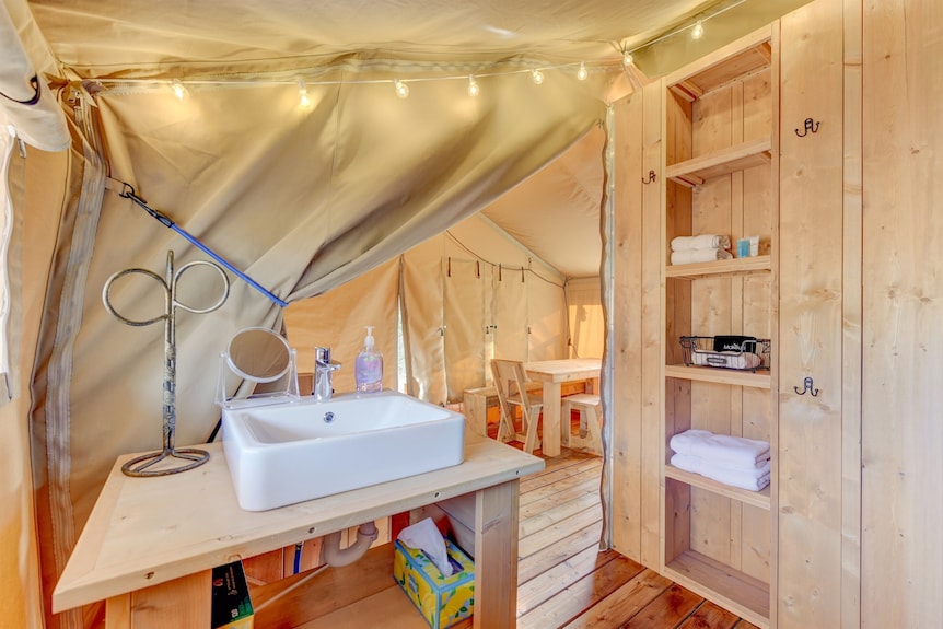 Glamping Retreat On Scenic Winery - Texas