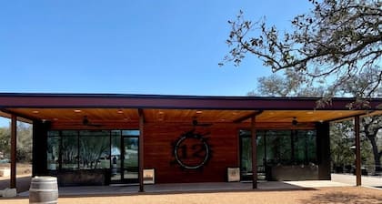 Glamp with AC: Free Wine Tasting in Hill Country