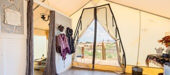 Tombstone History & Cozy Cabin Glamping Stay