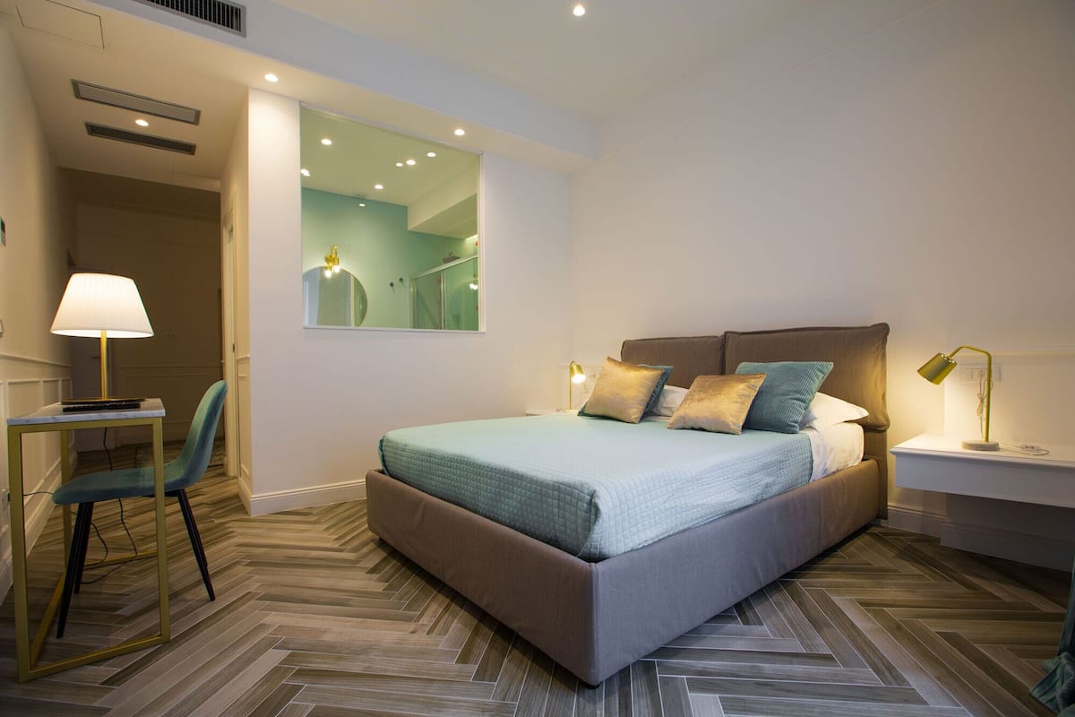Superior Room | 1 bedroom, desk, soundproofing, free WiFi