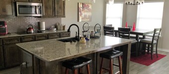 PCS Home Away From Home - 5 minutes to Fort Hood