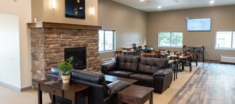 Cobblestone Inn & Suites - Sheldon