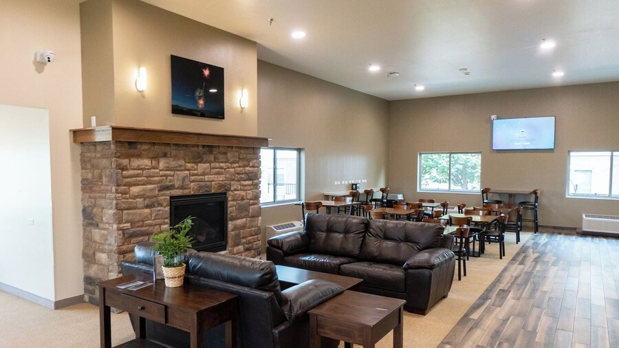 Cobblestone Inn & Suites - Sheldon