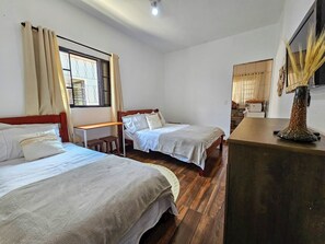 1 bedroom, free WiFi, bed sheets