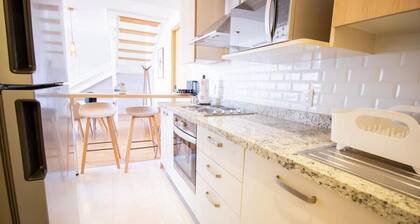 Capitalia - Duplex, Sleek & Modern