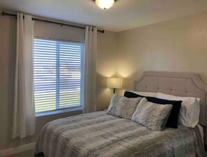 6 bedrooms, iron/ironing board, travel cot, free WiFi