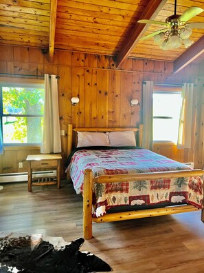 7 bedrooms, travel cot, WiFi, bed sheets