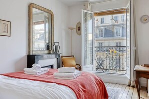 1 Schlafzimmer, Schreibtisch, Bügeleisen/Bügelbrett, WLAN