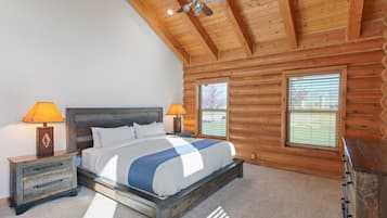 6 bedrooms, travel crib, WiFi, bed sheets