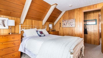 Bügeleisen/Bügelbrett, Reisekinderbett, WLAN, Bettwäsche