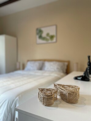 3 chambres, Wi-Fi gratuit, draps fournis