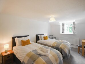 3 bedrooms, free WiFi, bed sheets