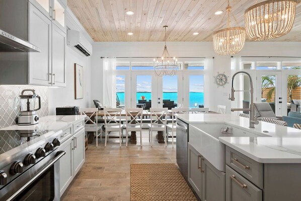 Fridge, microwave, oven, stovetop - Newly Built luxurious 5Bed 5Bath Beach Front Villa w/ infinity pool (Exuma)