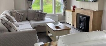 M672 - 6 Berth Luxury Lodge with veranda