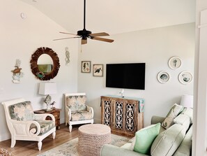 Smart TV - Luxury Oceanside Corolla Condo, Pool, No Stairs (Corolla)