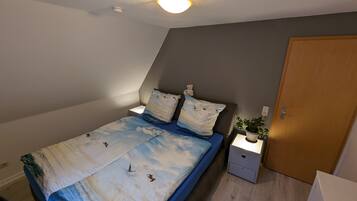 2 chambres, bureau, Wi-Fi gratuit, draps fournis