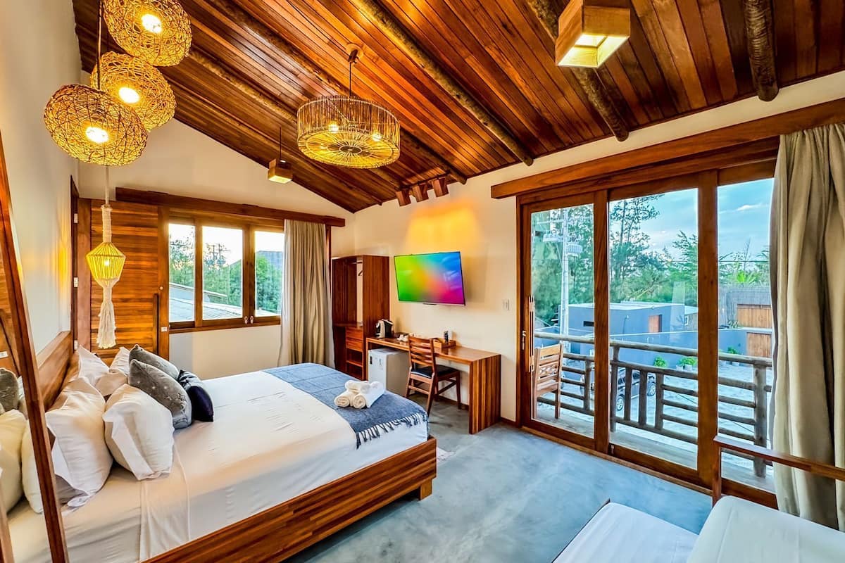 奢華客房 | 書桌、筆電工作空間、免費無線上網