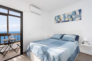 1 slaapkamer, een strijkplank/strijkijzer, gratis wifi, beddengoed