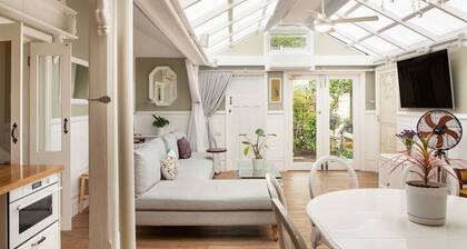 The East-Redfern Mansion on Chelsea