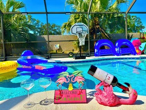 Outdoor pool, a heated pool - Retreat Home W/ Heated Pool, 10 Min to The Beach (Melbourne)