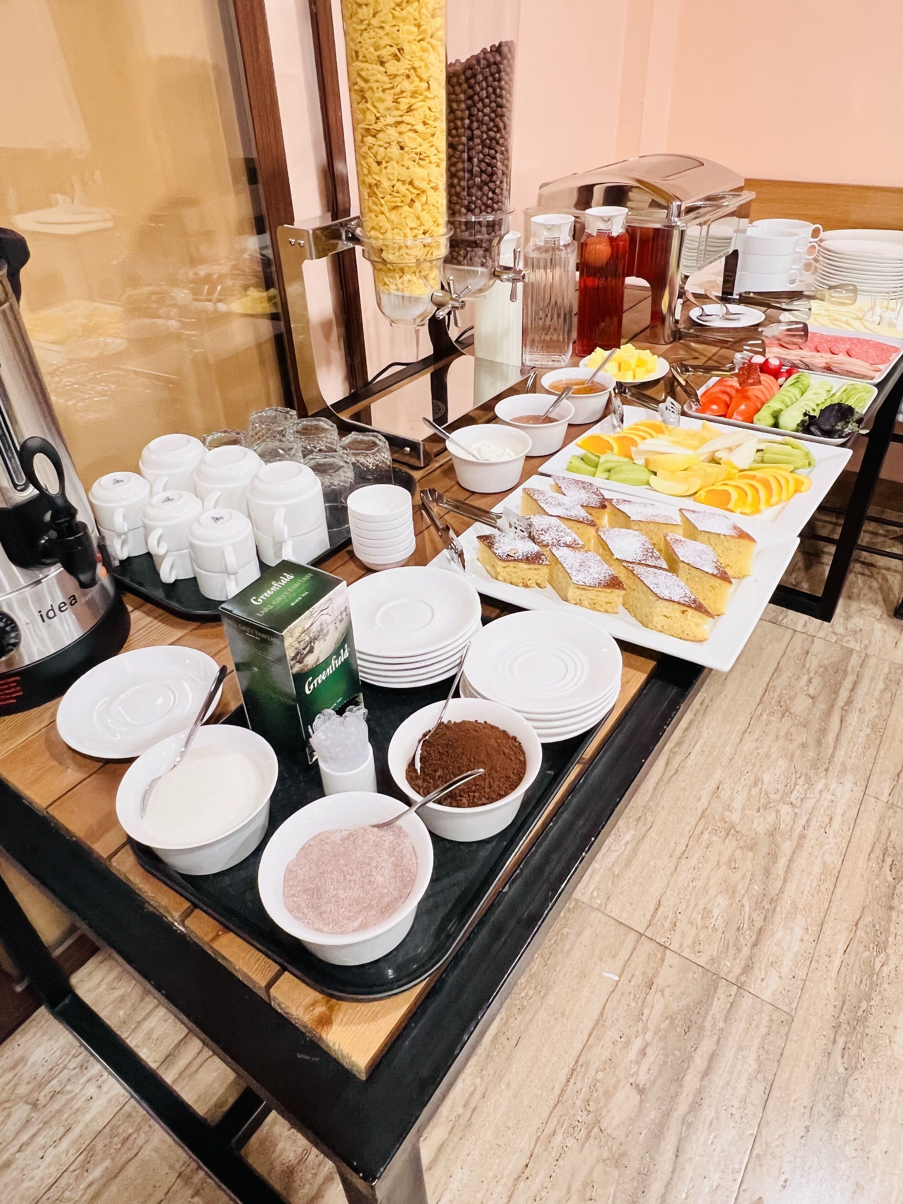 daily buffet breakfast (usd 10 per person)