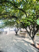 Dijital TV kanalları bulunan 40 inç düz ekran televizyon, televizyon 