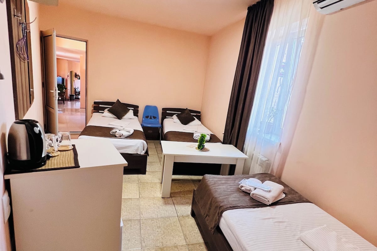 elite triple room | desk, blackout curtains, iron/ironing board, free wifi