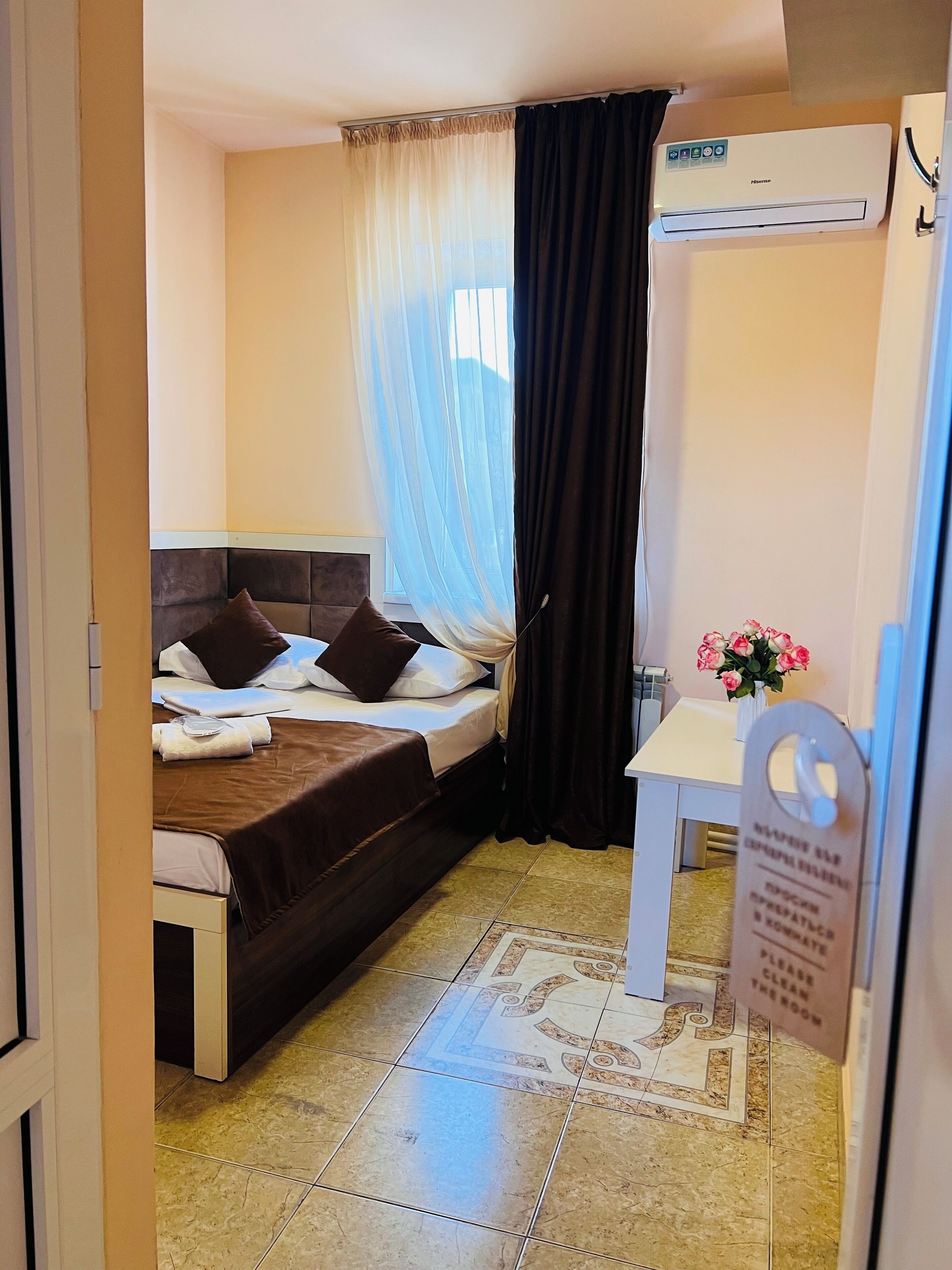 standard double room | desk, blackout curtains, iron/ironing board, free wifi