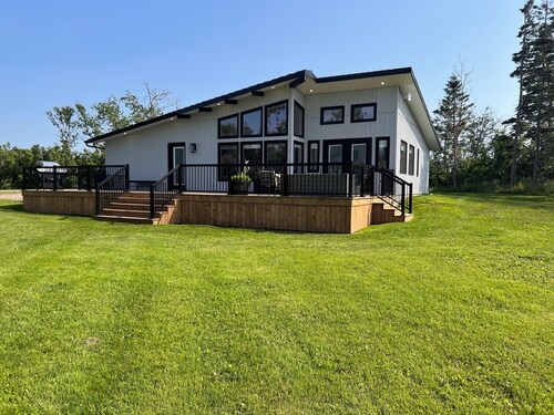 Eagles View - Cavendish Family Cottage minutes to attractions