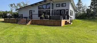 Eagles View - Cavendish Family Cottage minutes to attractions