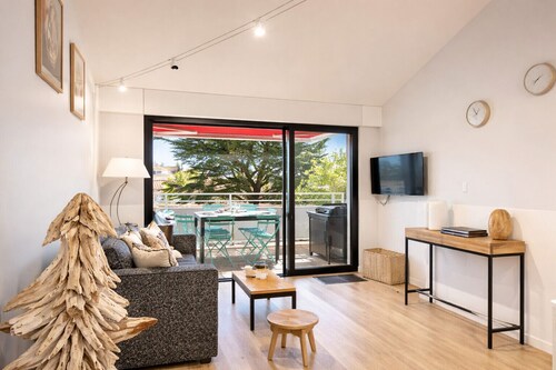 Villa in the heart of Arago near la grande plage des Sables