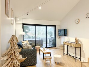 TV - Villa in the heart of Arago near la grande plage des Sables (Les Sables-d´Olonne)